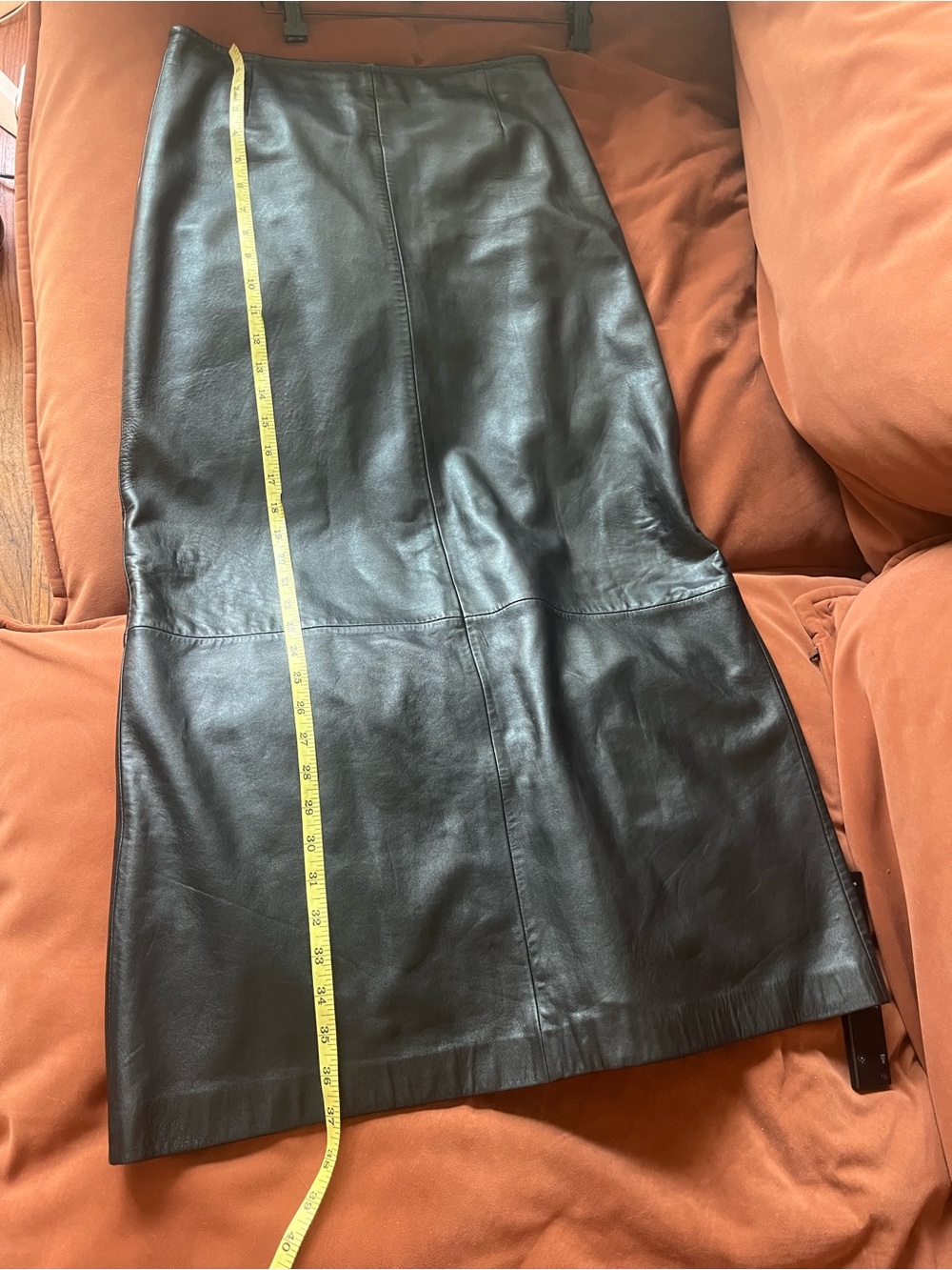 Wilson Leather genuine leather full length skirt size 6 - Picture 6 of 6